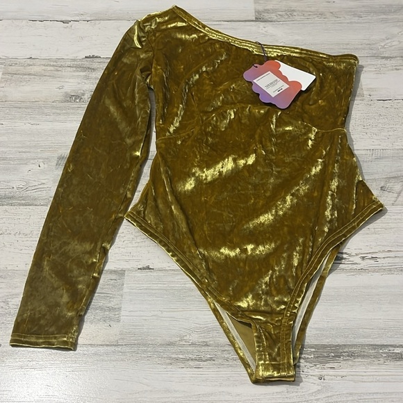 Lizzos Yitty Plusshy Asymmetrical Bodysuit Size Large NWT - Picture 4 of 8